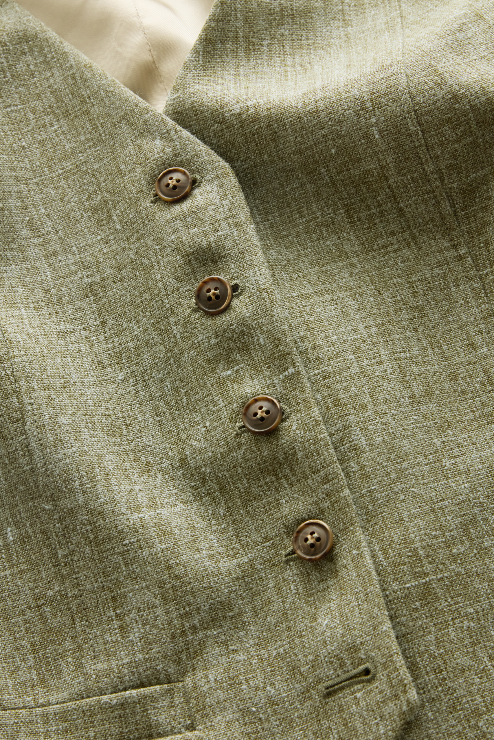 Fitted Waistcoat in Linen - Image 4